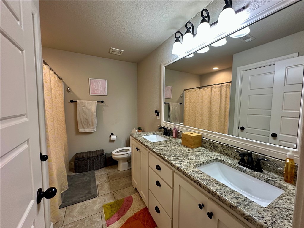 Peaks Ph Iii, The Rogers - Residential