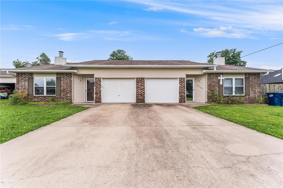 Oak Hill Iii Ph 1 Rogers - Residential Lease