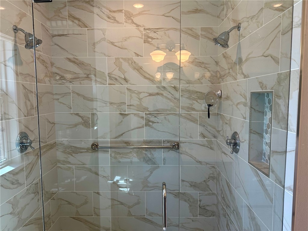 Rolling Hills Estate - Residential