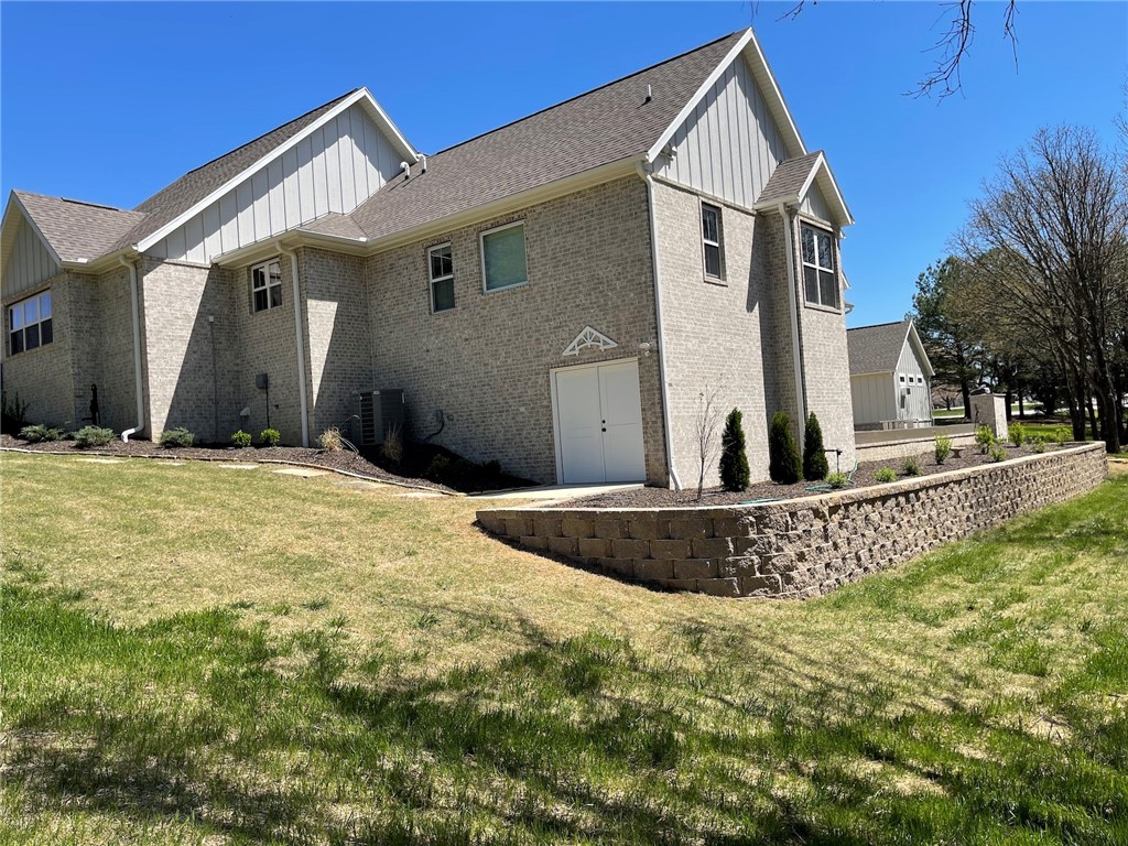 Rolling Hills Estate - Residential