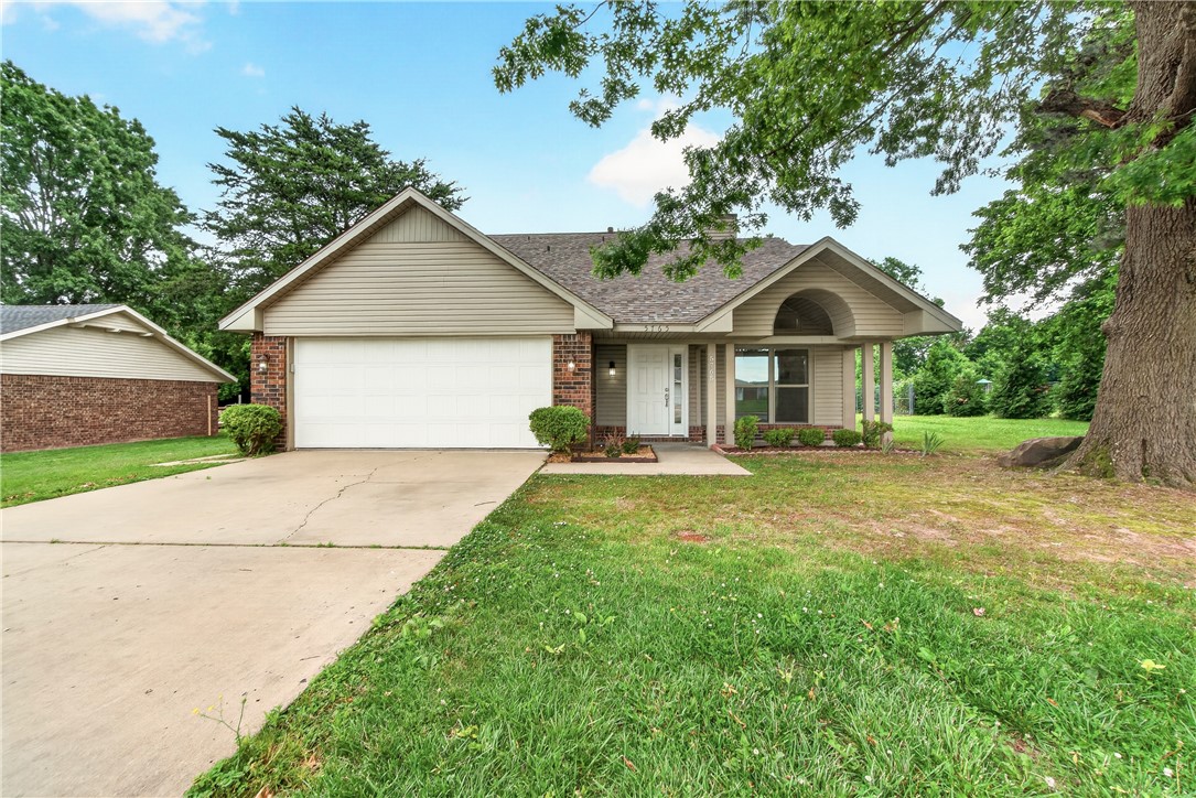 Lynn Estates Springdale - Residential