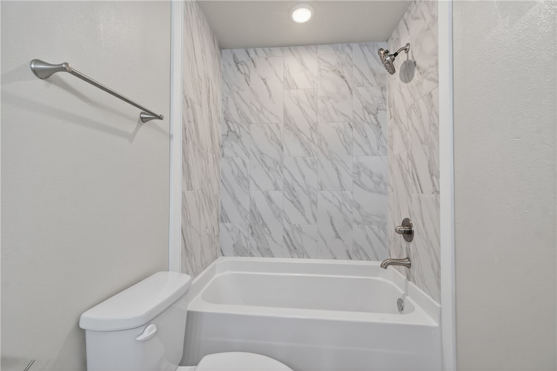 Lynn Estates Springdale - Residential