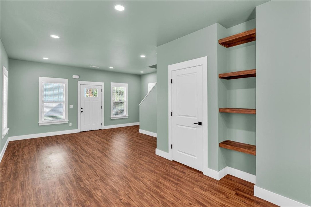 Jennings Add - Residential Lease