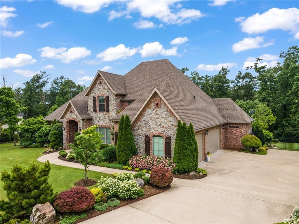 Versailles Sub - Residential