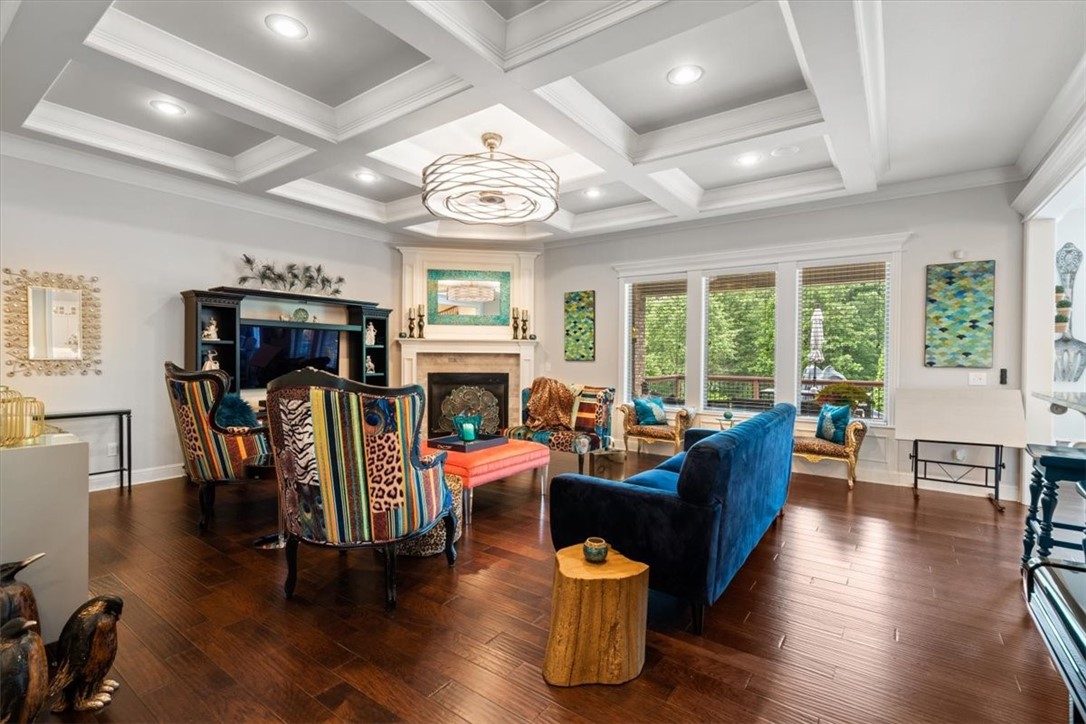 Versailles Sub - Residential