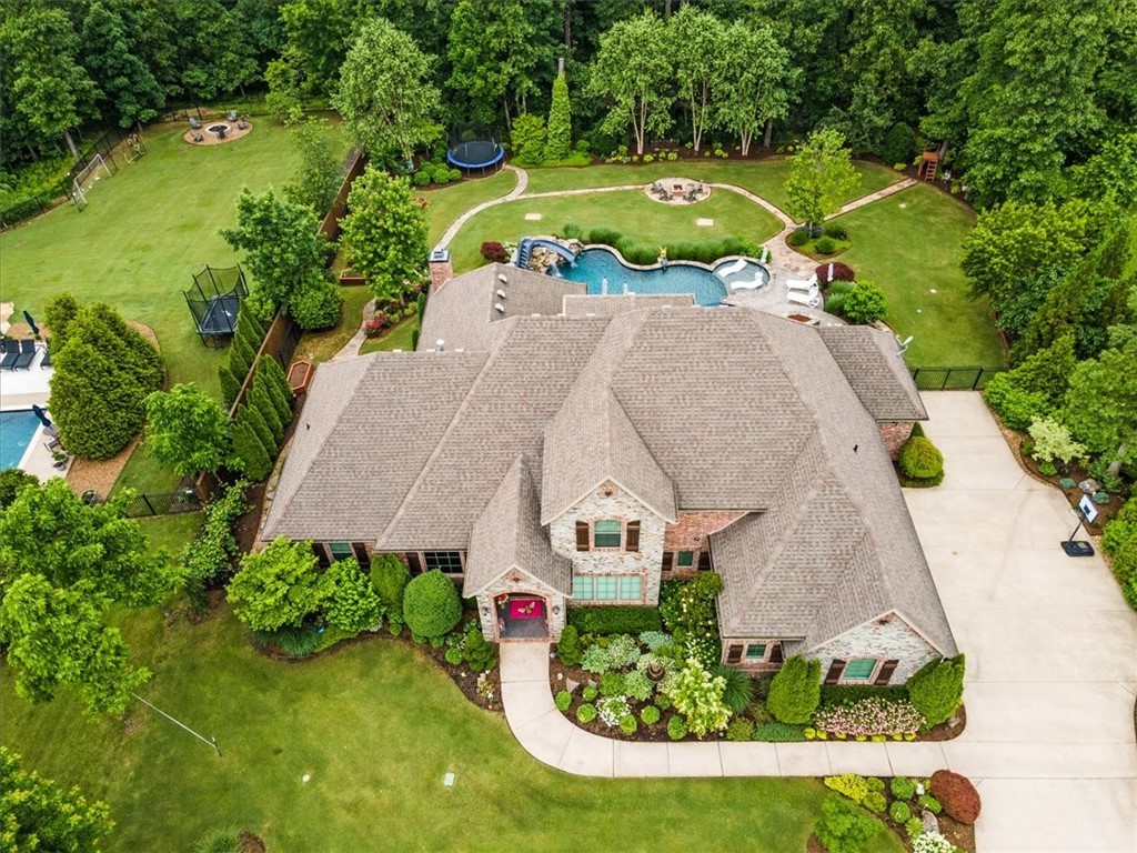 Versailles Sub - Residential