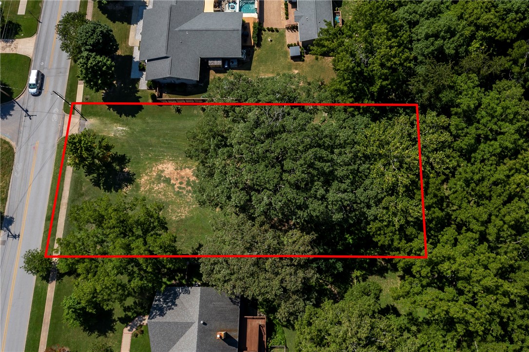 Lincoln & Rice Add Bentonville - Land