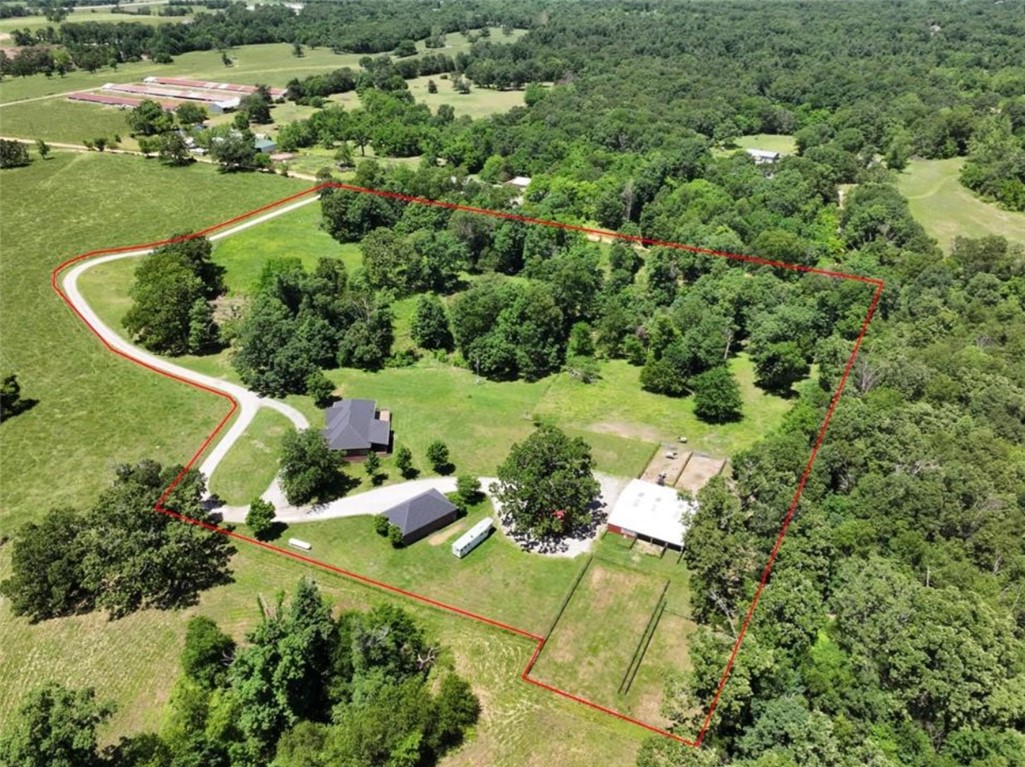 02-20-32-Gravette - Residential