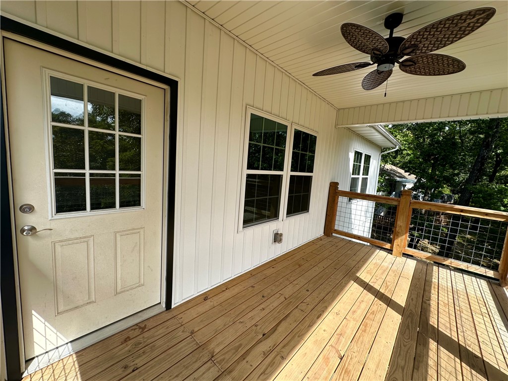 Unit 16 Holiday Island - Residential