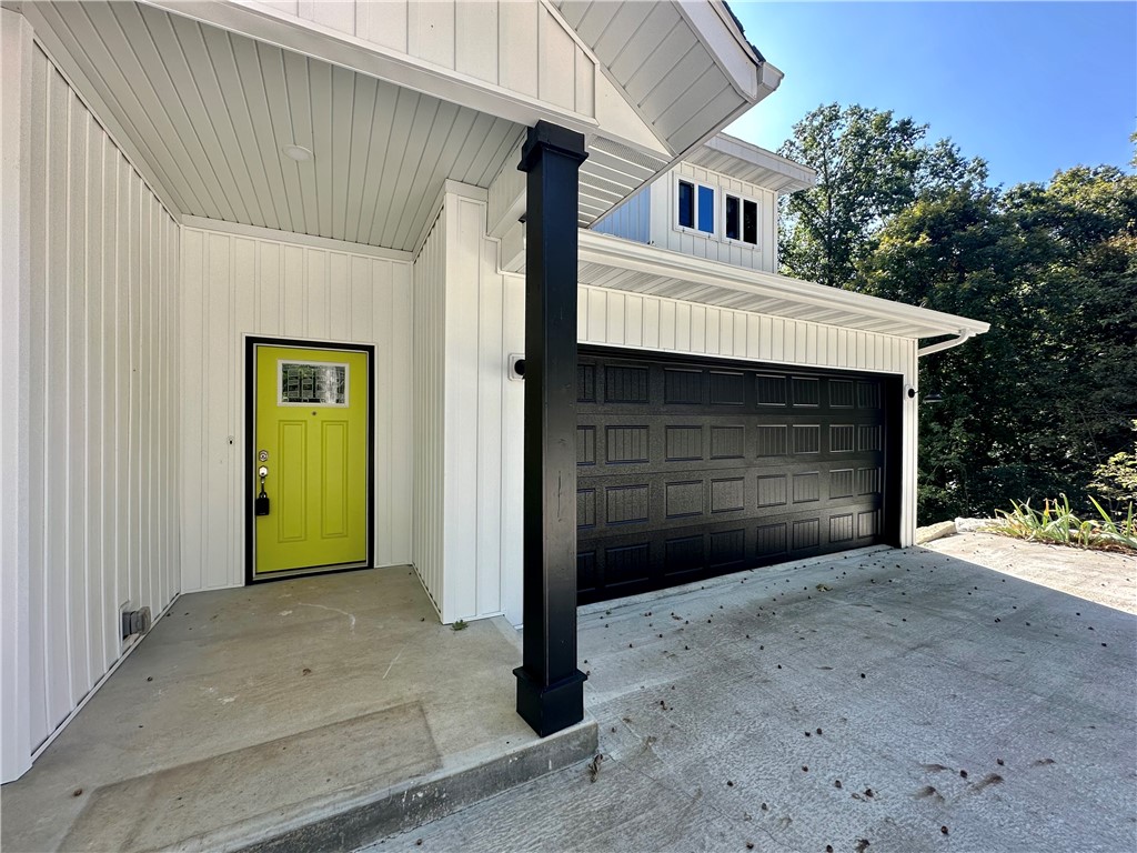 Unit 16 Holiday Island - Residential