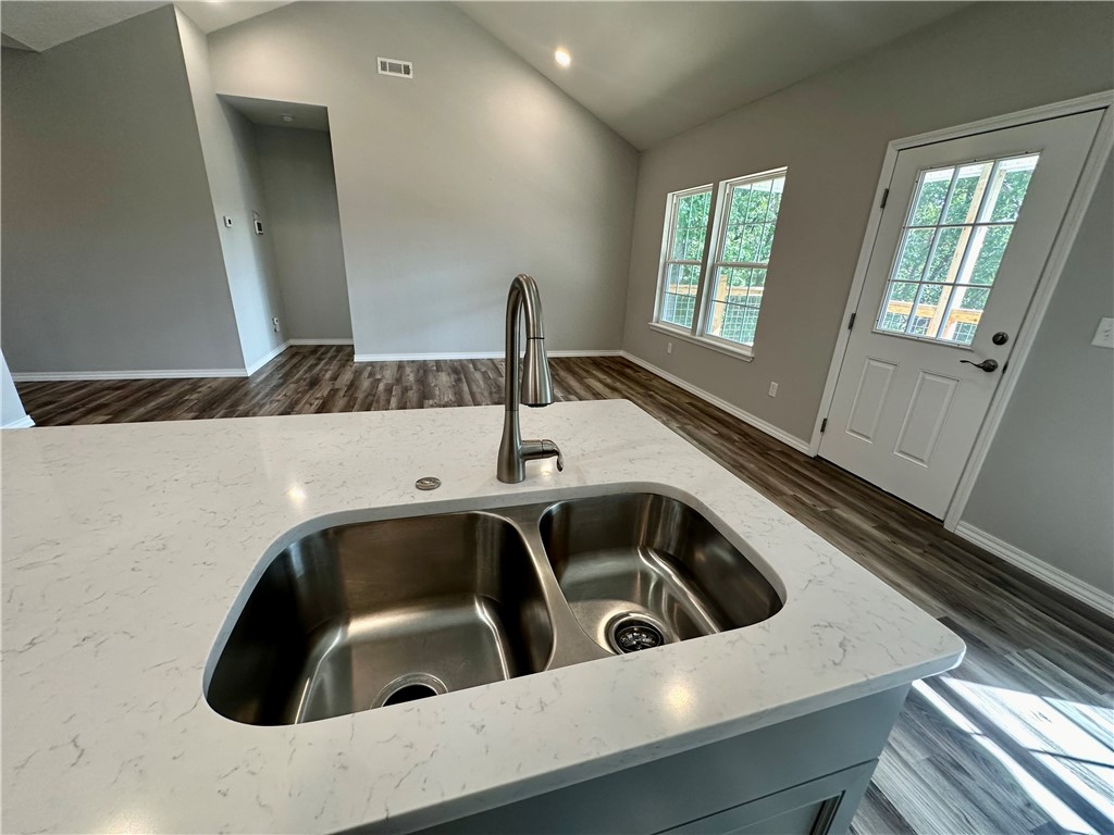 Unit 16 Holiday Island - Residential