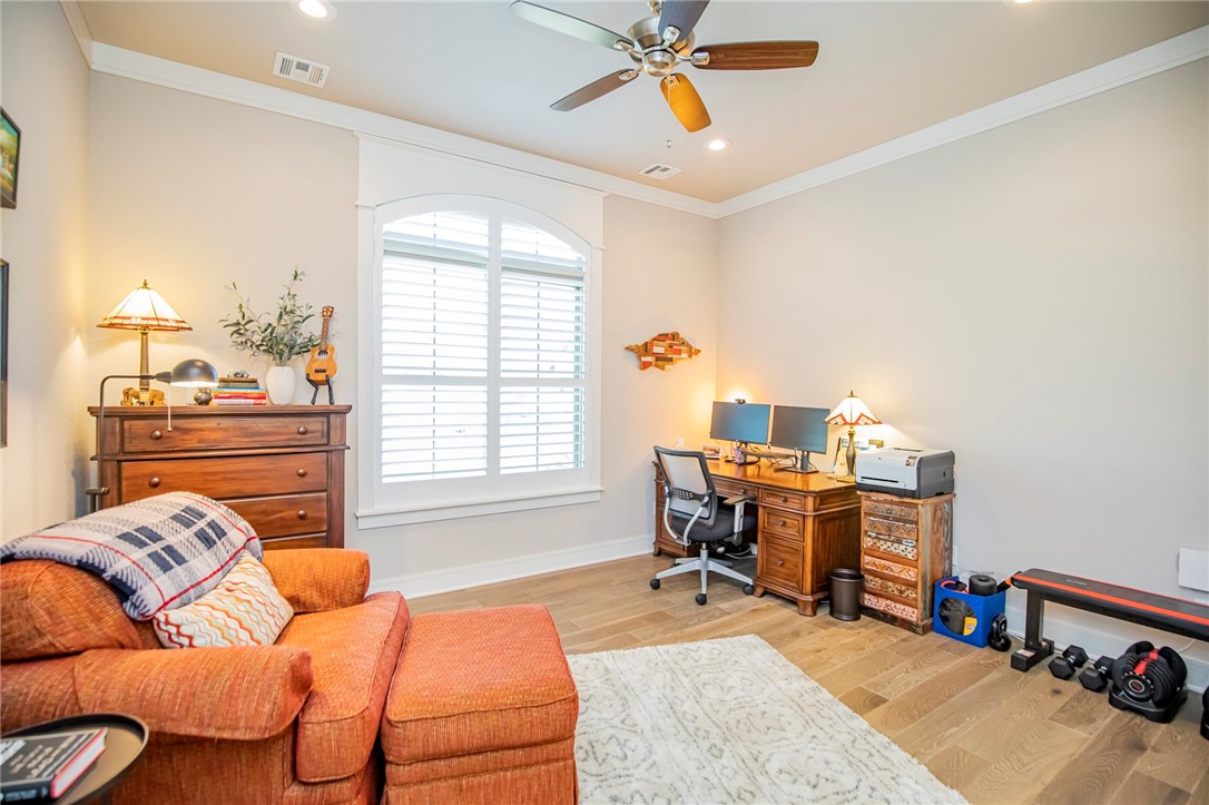 Scissortail - Residential