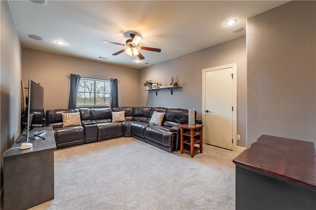 Warren Glen - Residential