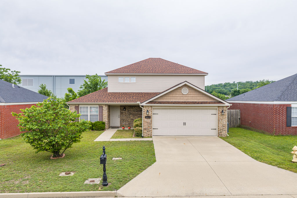 Huntington Chase - Residential