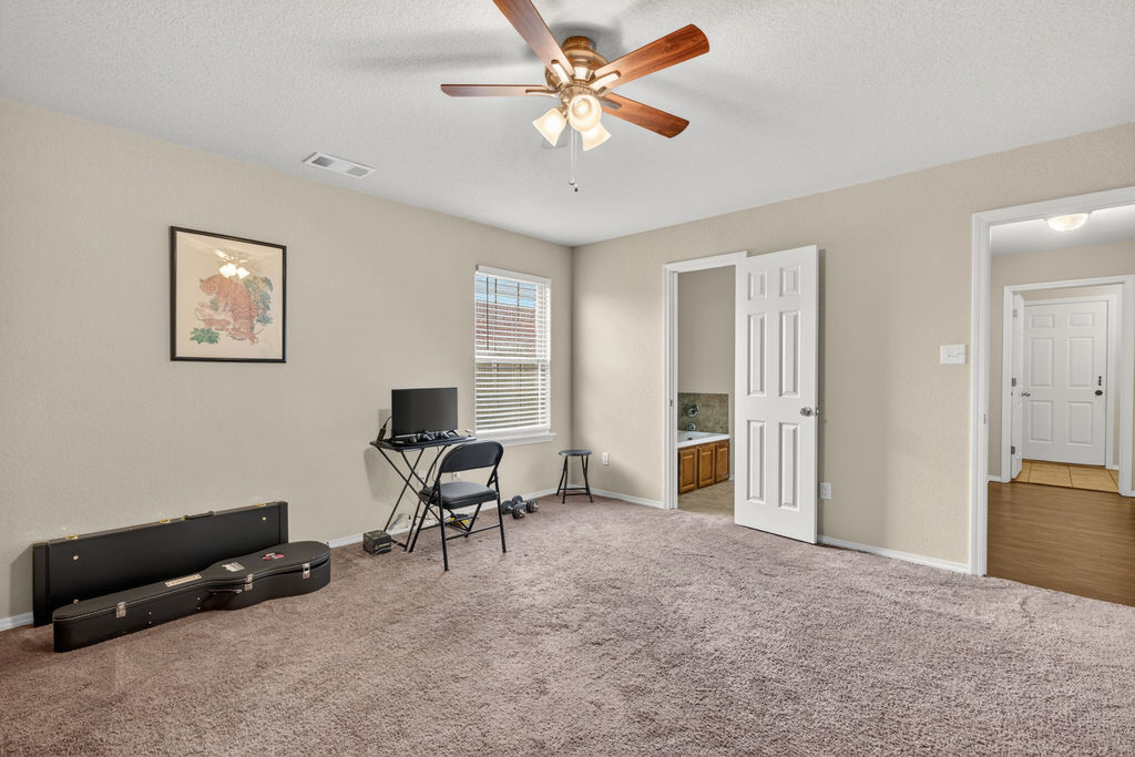 Huntington Chase - Residential