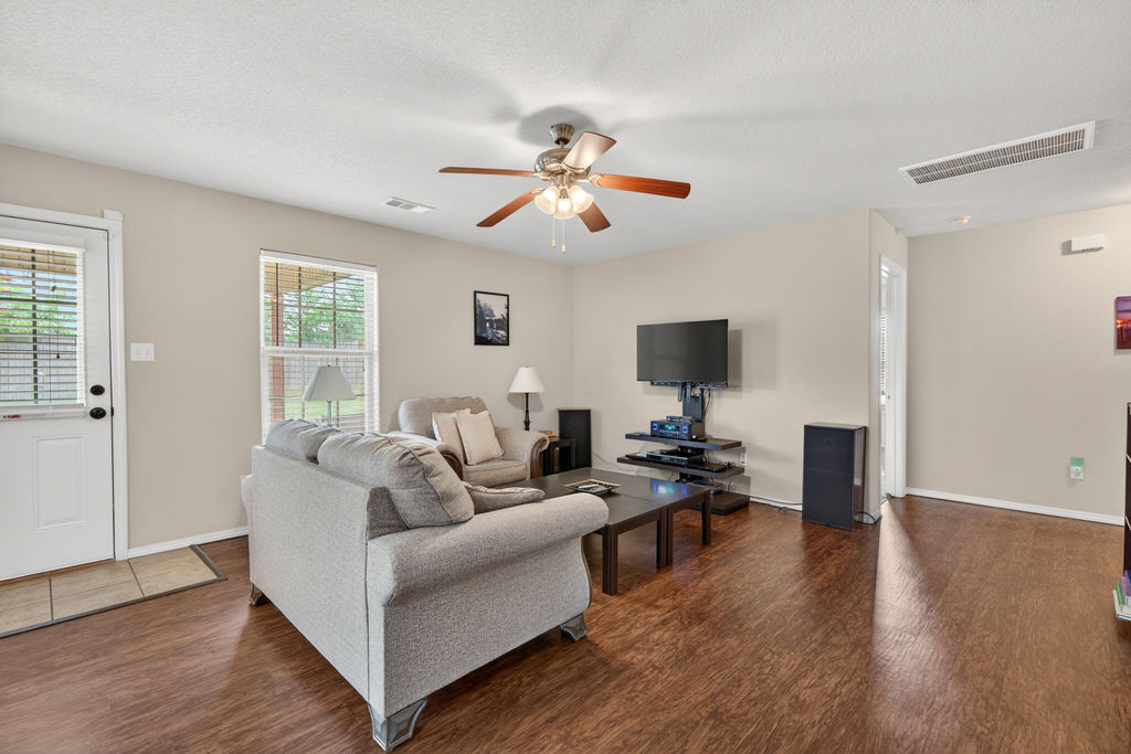 Huntington Chase - Residential