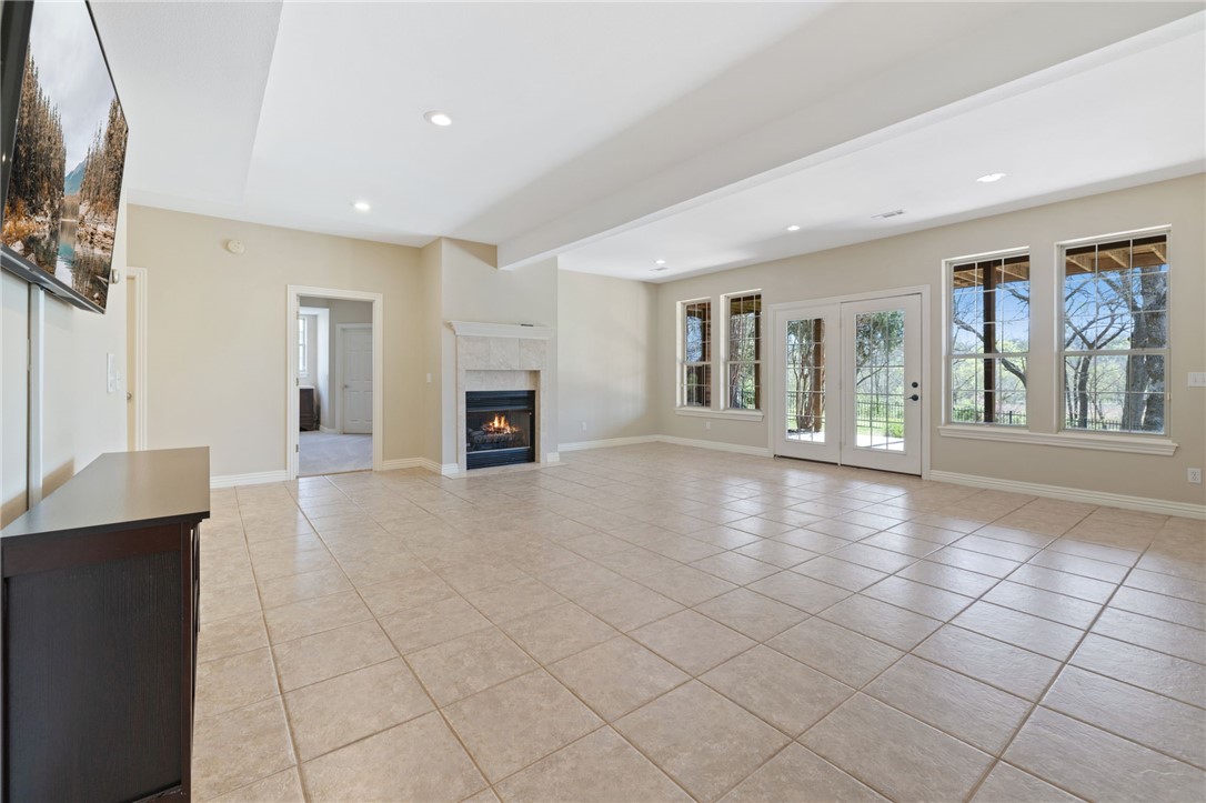 Bordeaux Village - Residential