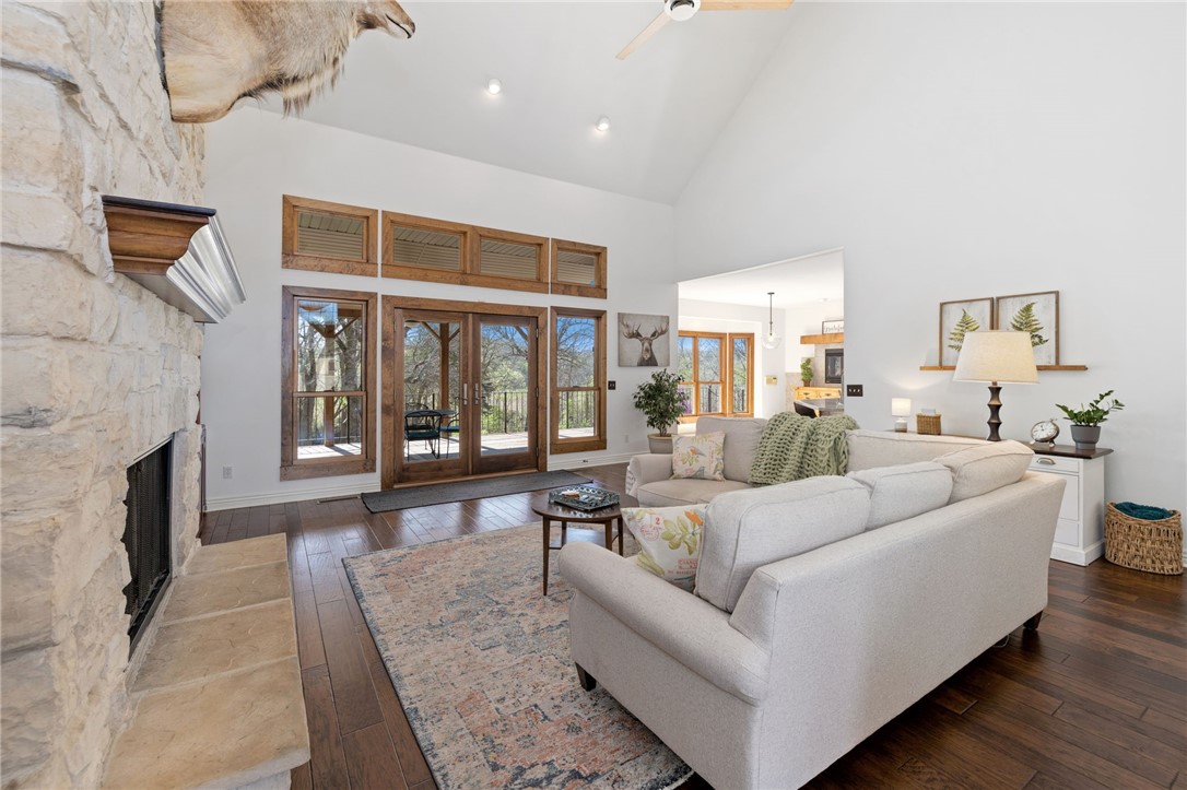 Bordeaux Village - Residential