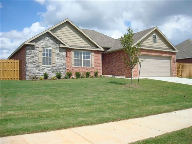 Thornbrook Village Sub Ph 1 Bentonville - Residential Lease