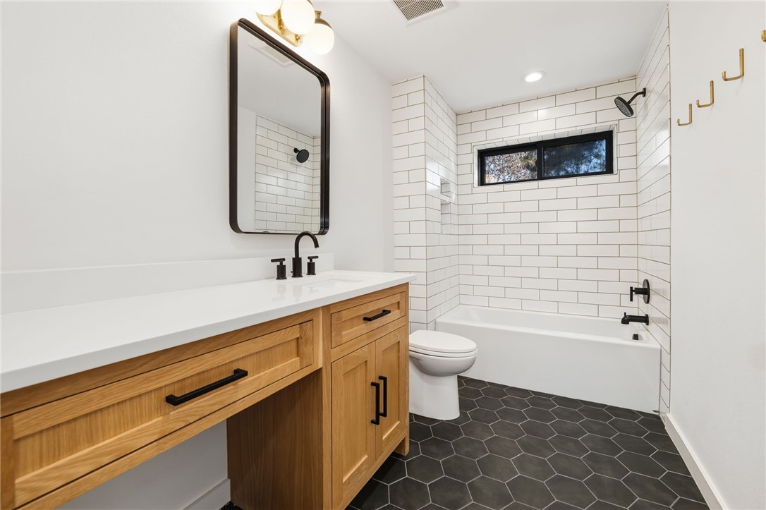 32-17-29 - Residential