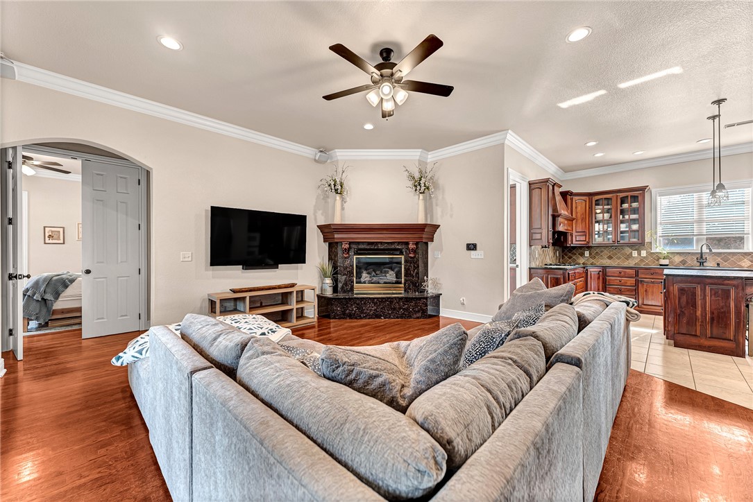 Shadow Valley Ph Ii Rogers - Residential