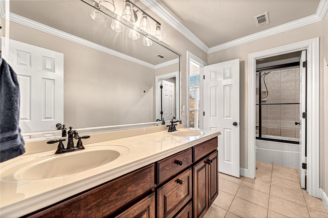 Shadow Valley Ph Ii Rogers - Residential