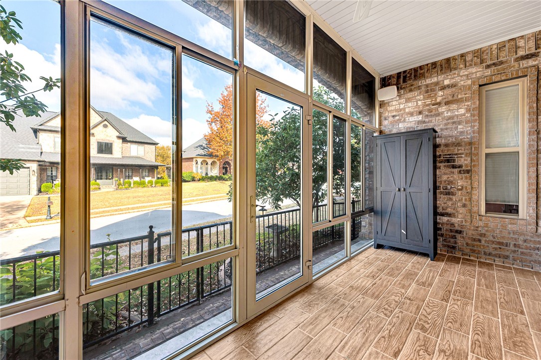 Shadow Valley Ph Ii Rogers - Residential