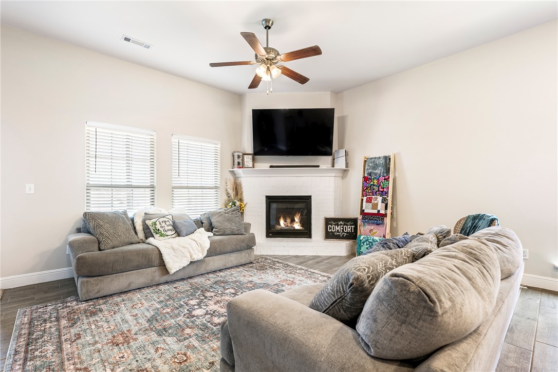 Woodward Hills Sub Ph 5 Highfill - Residential