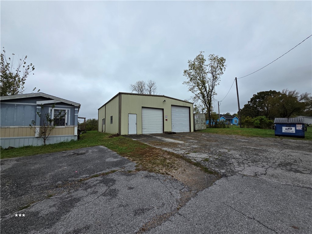 Blue Hill Mhp Rural - Commercial Lease