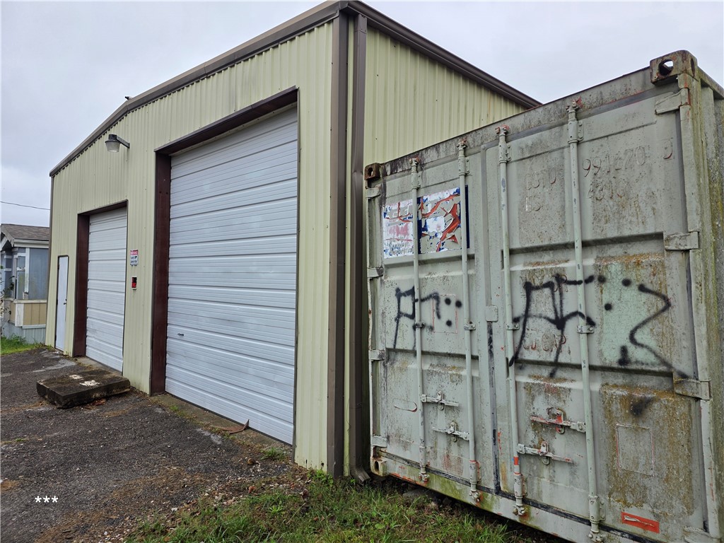 Blue Hill Mhp Rural - Commercial Lease