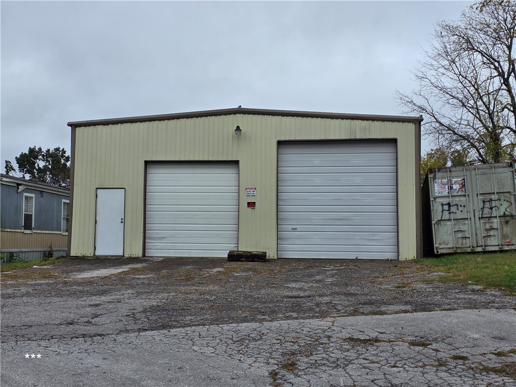 Blue Hill Mhp Rural - Commercial Lease