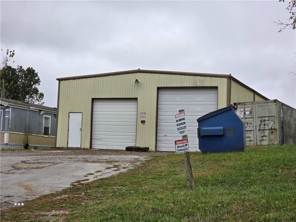 Blue Hill Mhp Rural - Commercial Lease
