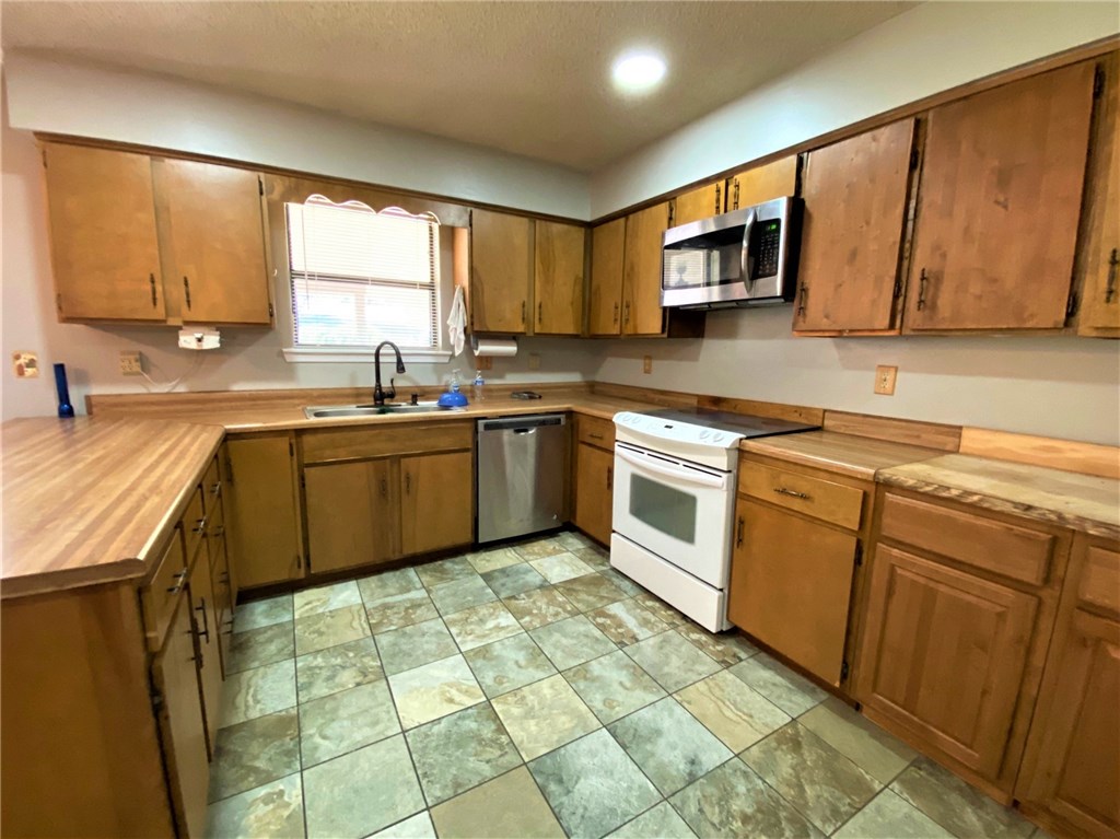 Sunny Acres Add Gentry - Residential
