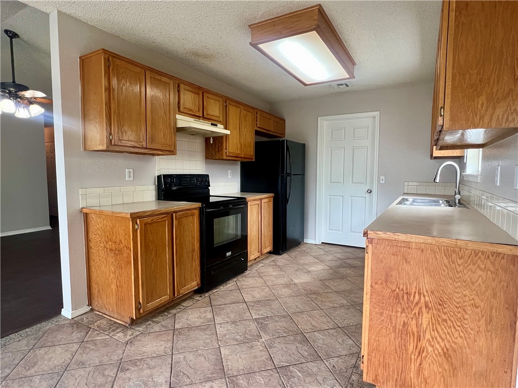 Willow Spgs Add - Residential Lease