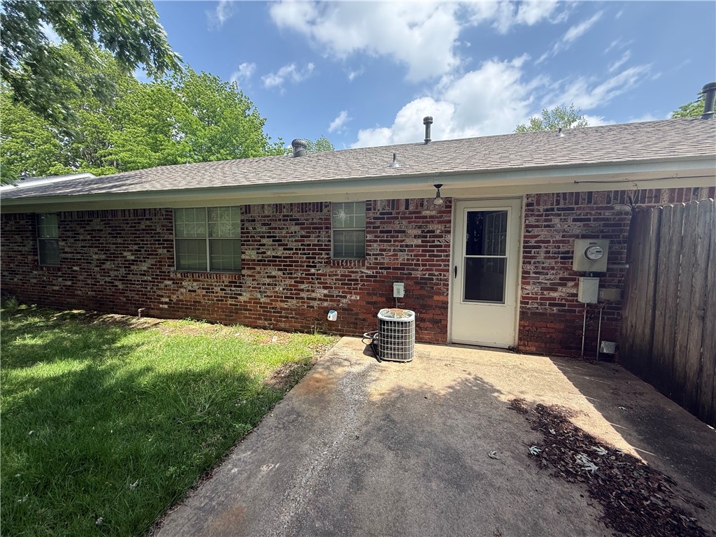 W Walker Sub Ph Iv - Residential Lease