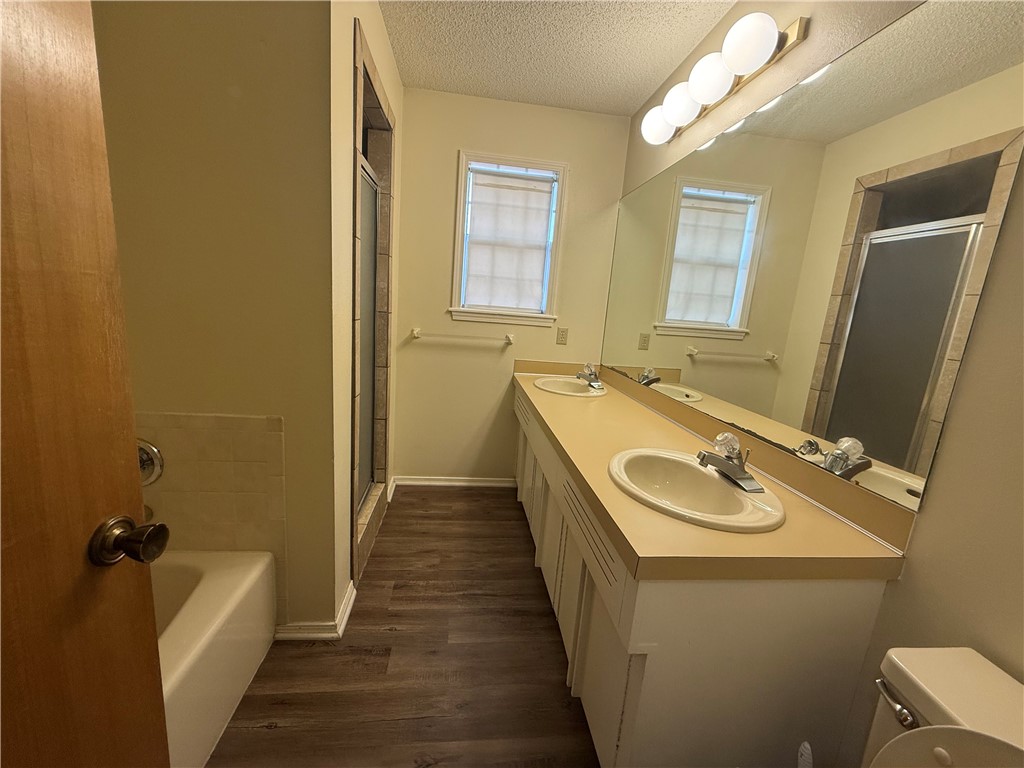 W Walker Sub Ph Iv - Residential Lease