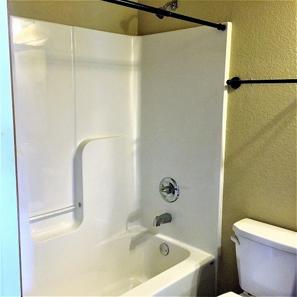 Shiloh House Ph I - Residential Lease