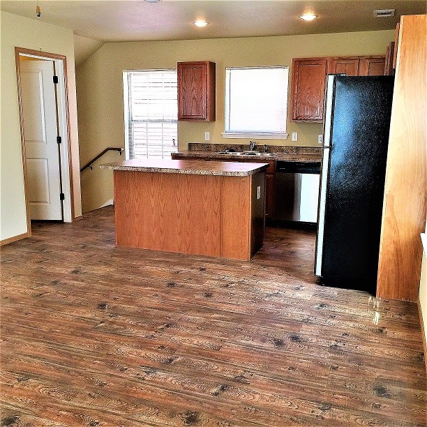 Shiloh House Ph I - Residential Lease