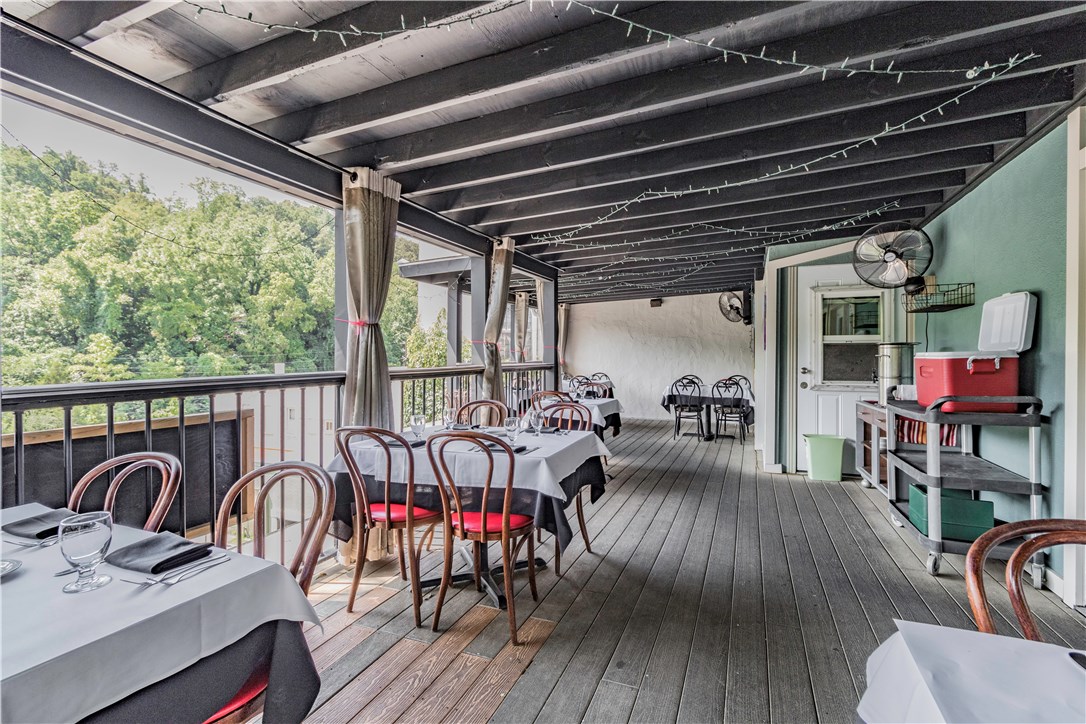 Riley & Armstrong - Residential