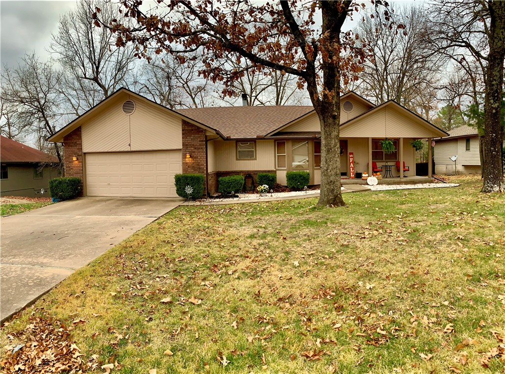 Fantastic split floorplan. 3 bed 2 bath. The 3rd bedroom does not have a closet. NEW HVAC, wood floors, and tile. Dual sided wood burning fire place. Enclosed screen porch, new back steps. Oversized 2 car garage. Wood blinds and kitchen appliances to convey. Roof 8 years old. Appointment only. Call showing time.