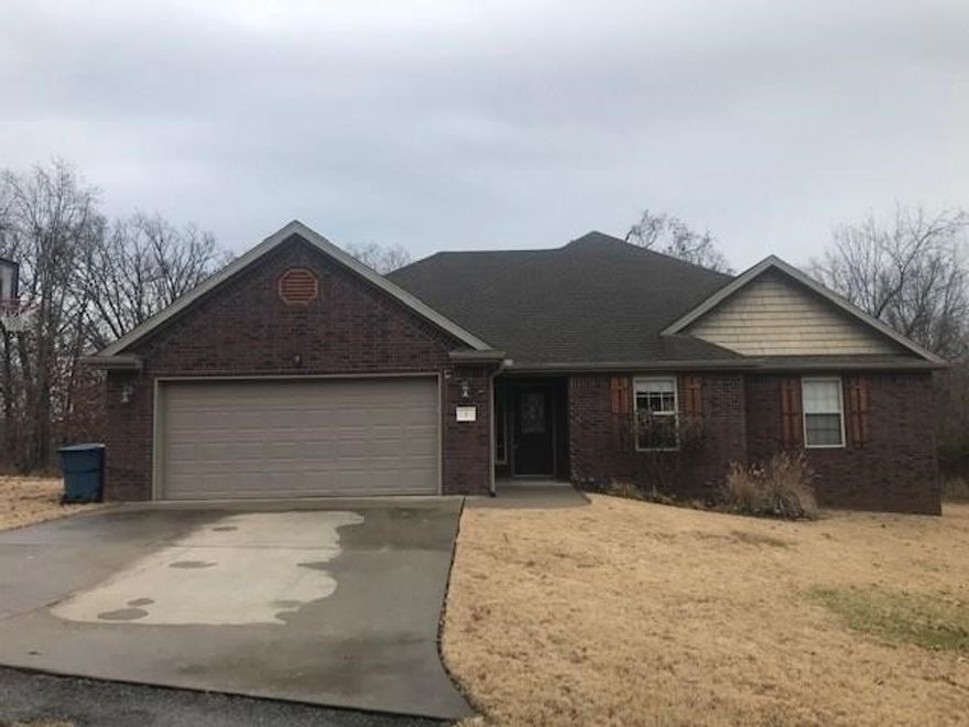 MLS DATA ENTRY ONLY - LEASE RENEWAL