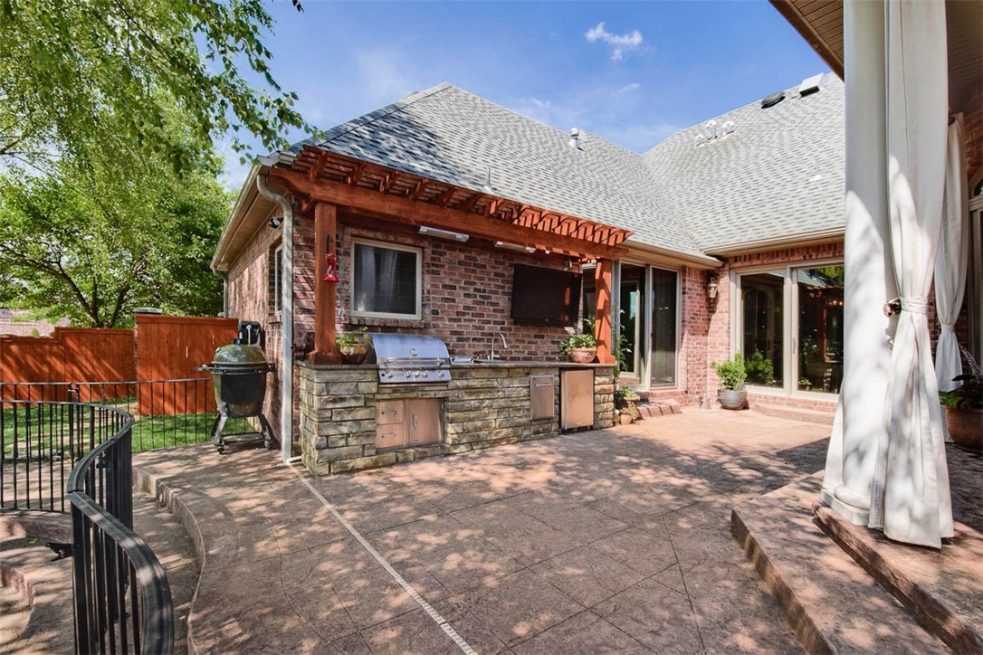 Pinnacle - Residential