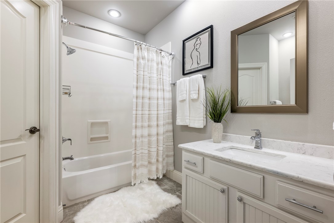 Pinnacle Golf & Country Club - Residential