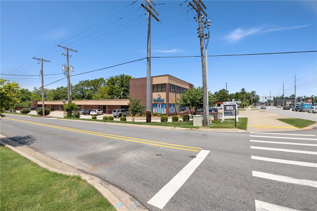 Fairview Heights Add Bentonville - Commercial Lease