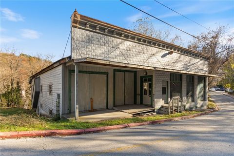 Photo of 75 Center Street, Eureka Springs, AR 72632 (MLS # 1326398)