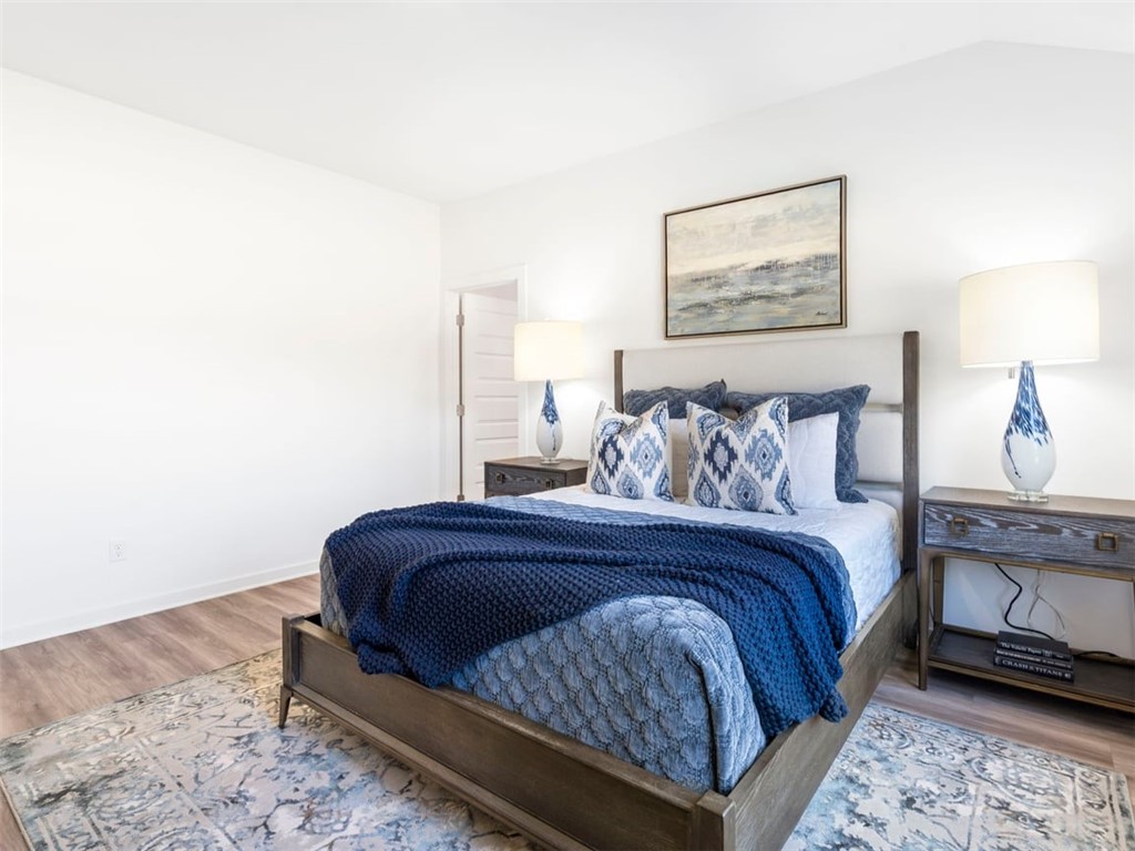 Wagon Wheel Crossing - Residential