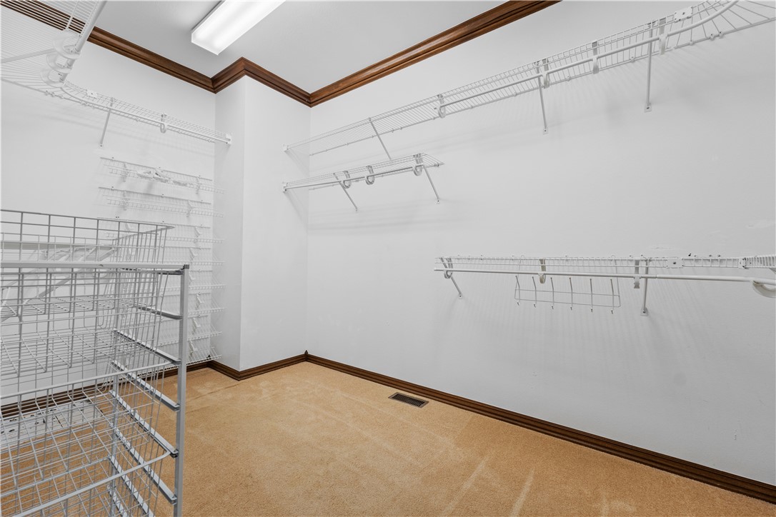 Gram B Point - Residential