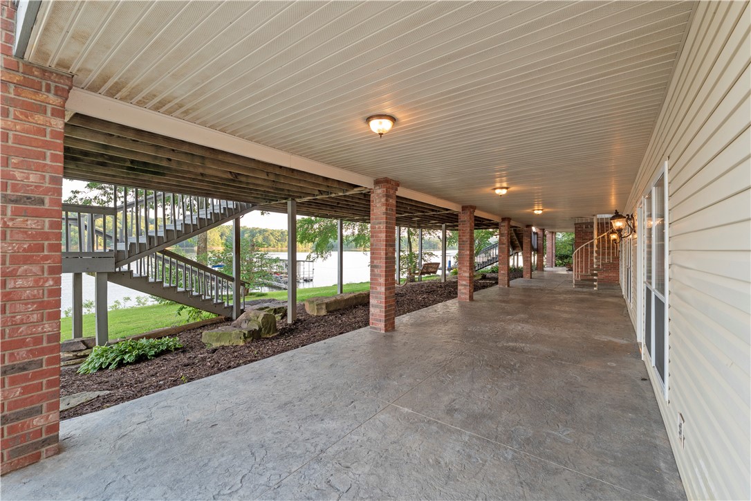 Gram B Point - Residential