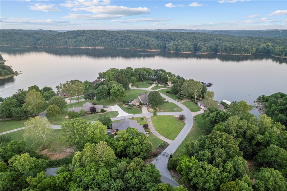 Gram B Point - Residential