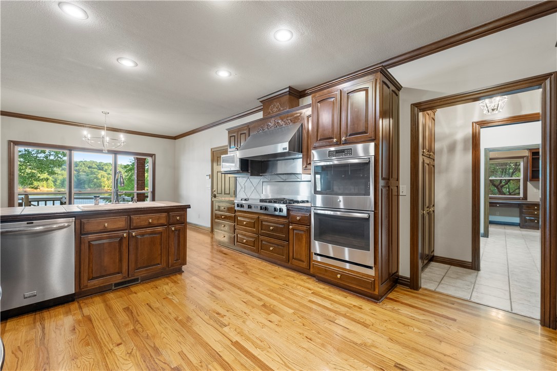 Gram B Point - Residential